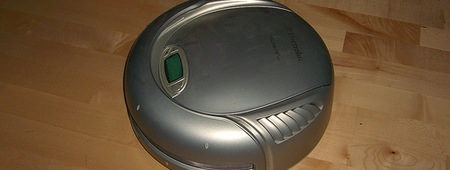 Electrolux Trilobite, &copy; patapat, Creative Commons Attribution License